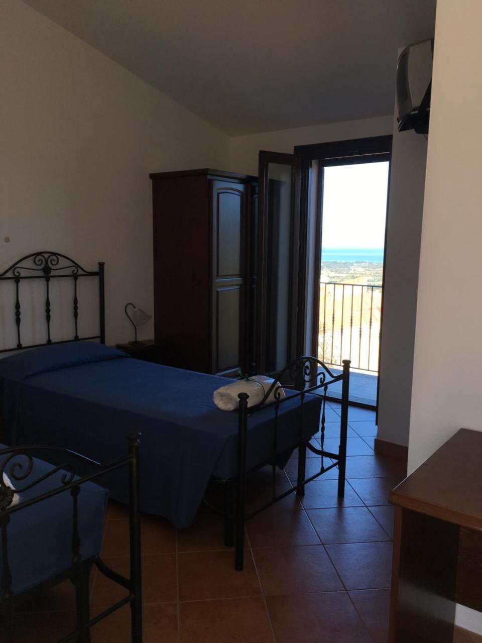 Bed Sandalia Badesi Εξωτερικό φωτογραφία